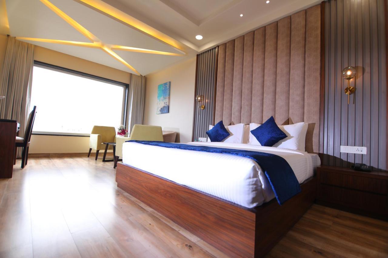 The Forest Hill Hotel Харідвар Екстер'єр фото
